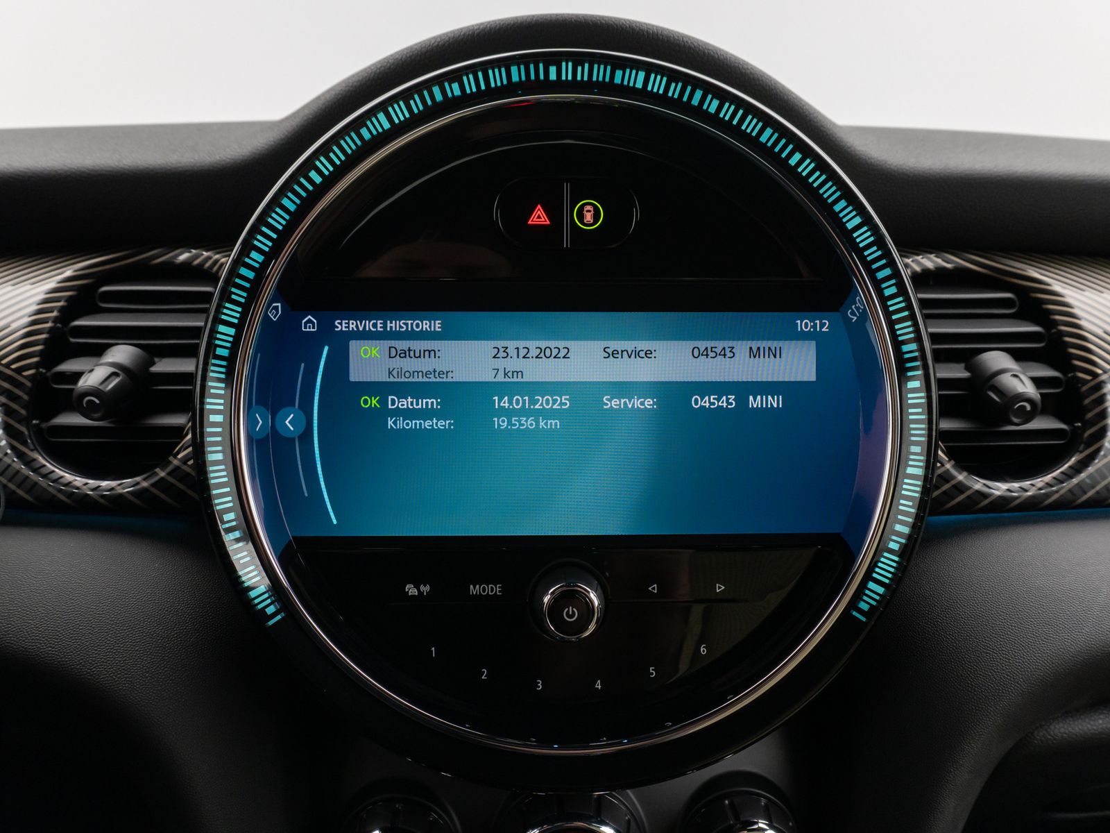 Fahrzeugabbildung MINI COOPER SE Resolute Edition PDC hinten LED Navi