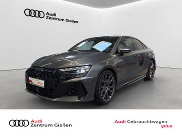 Audi RS 3 Limousine TFSI quattro basis HuD Pano Matri