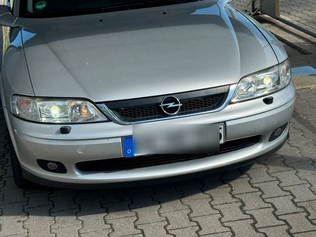 Opel Vectra B 1,6l 16v 02/26 tüv