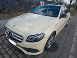 Mercedes-Benz Mercedes Benz w213 e 200d 220d,207PS,Taxi,... - Mercedes-Benz 207d