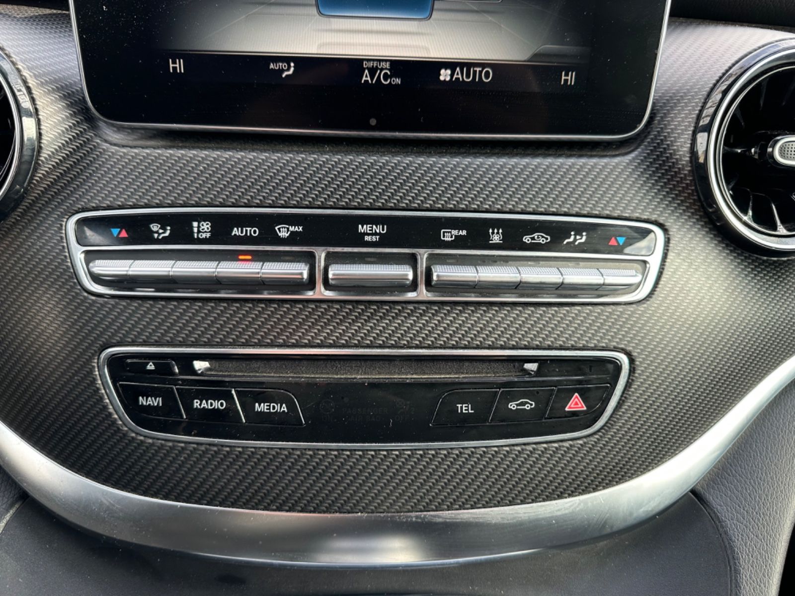 Fahrzeugabbildung Mercedes-Benz V300d Lang Edition19*Burmester*StHz*360°Kam.*AMG
