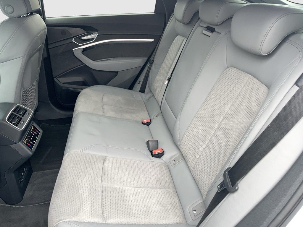 Audi e-tron - Bild 16