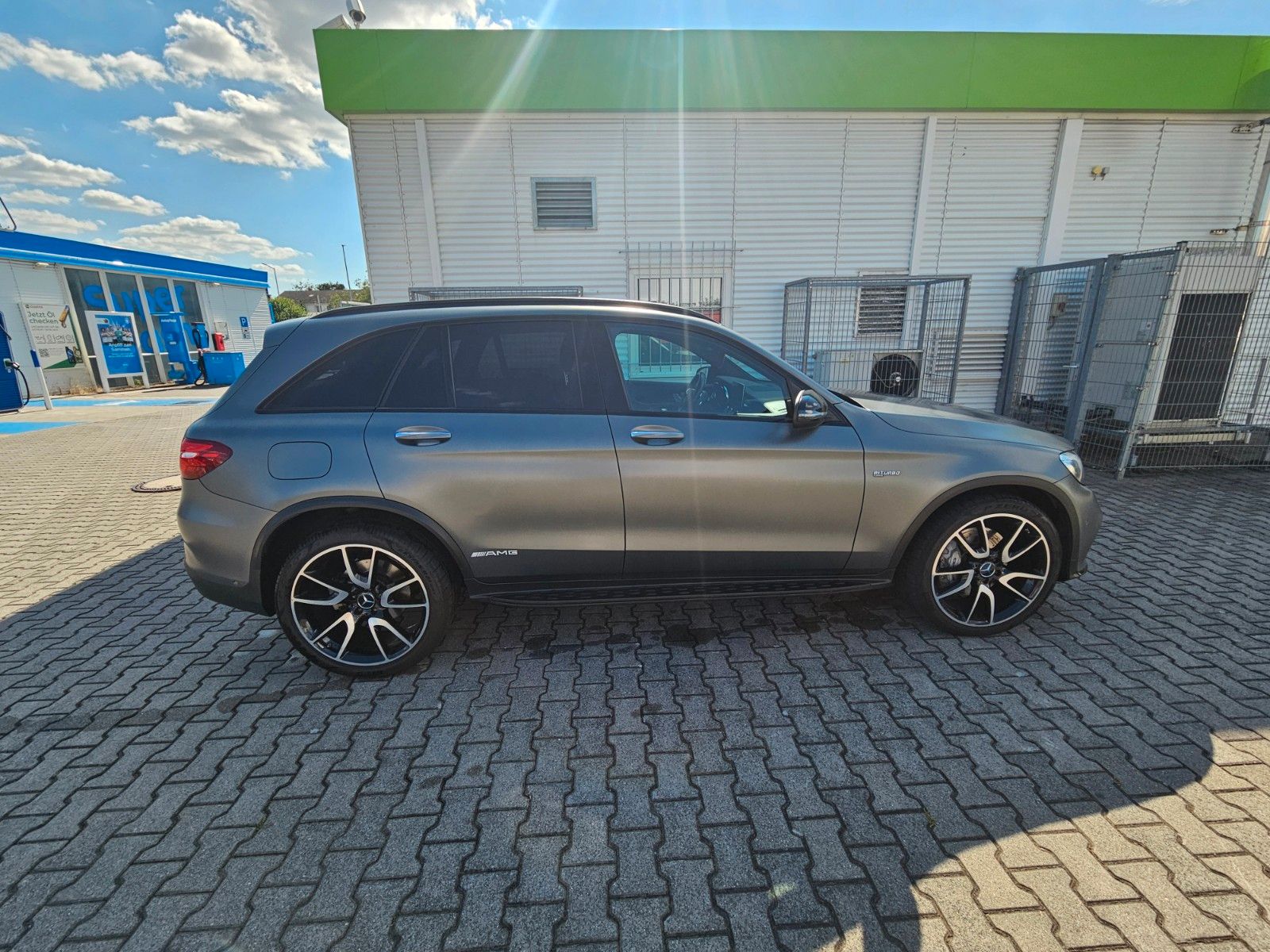MERCEDES-BENZ   4MATIC EDTION ONE, AmbienteLight(LEDOV)
