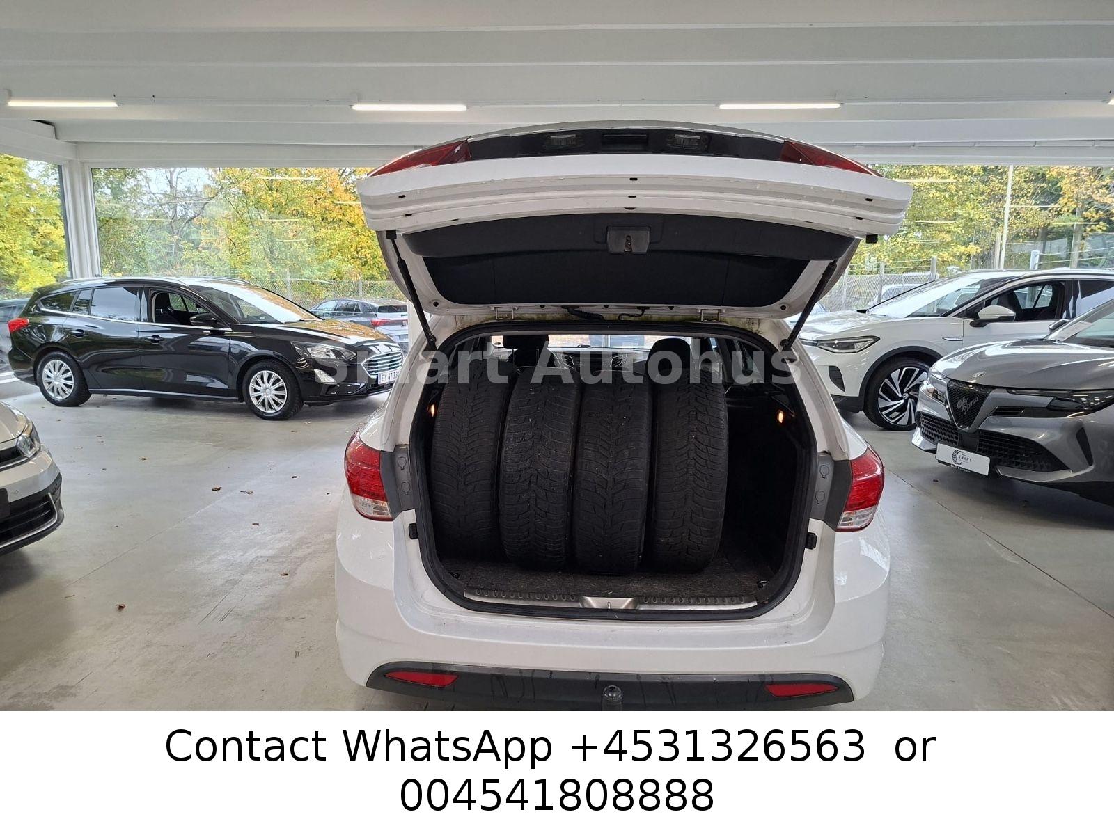 Hyundai i40 2014 — photo 14
