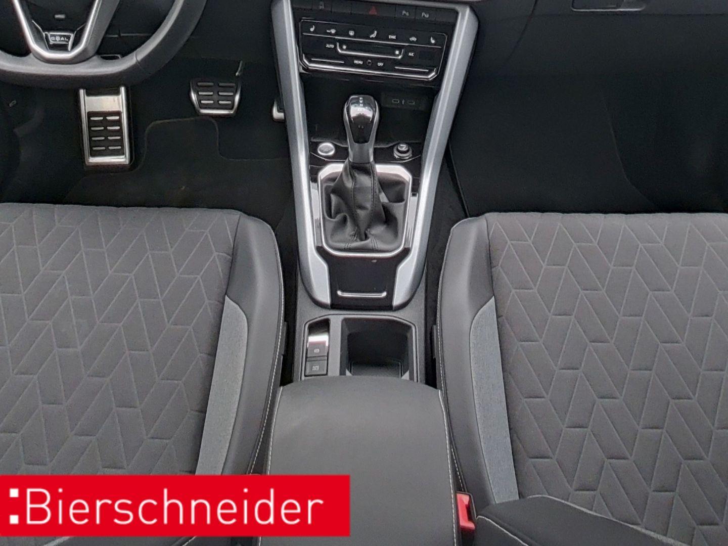 Volkswagen T-Roc - Bild 16