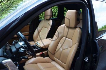 Porsche Cayenne - 12