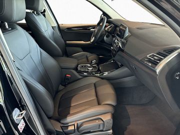 BMW X3 - 11