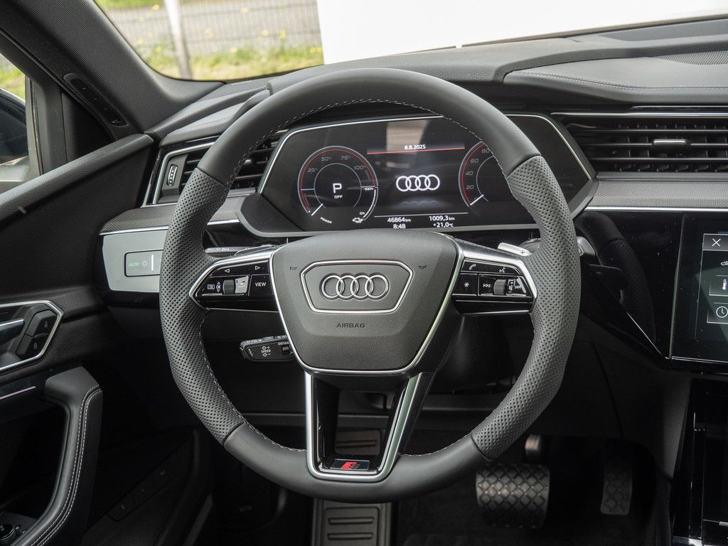 Audi e-tron - Bild 9