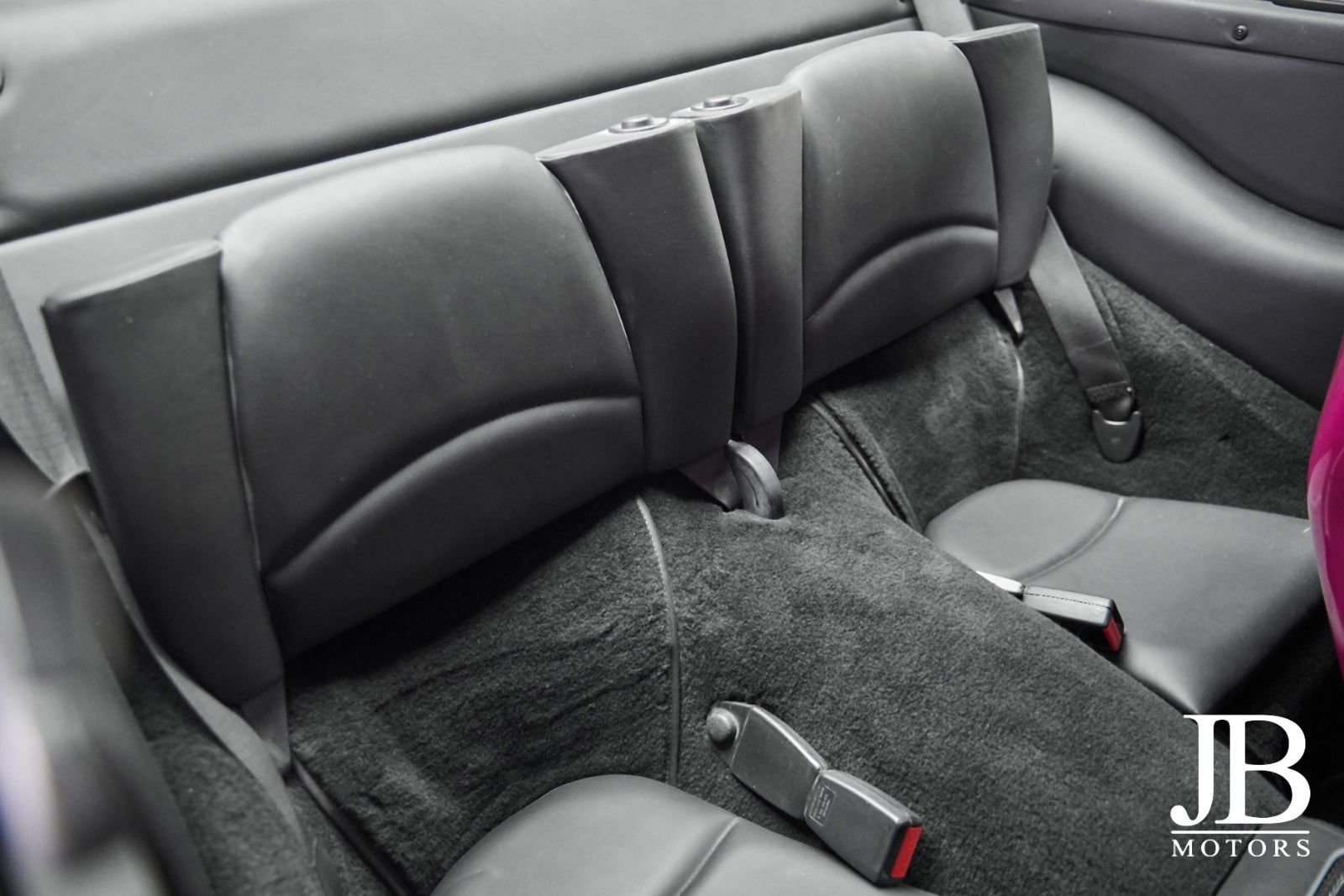 Fahrzeugabbildung Porsche 993 Carrera RS Optik Neuaufbau Recaro Carbon