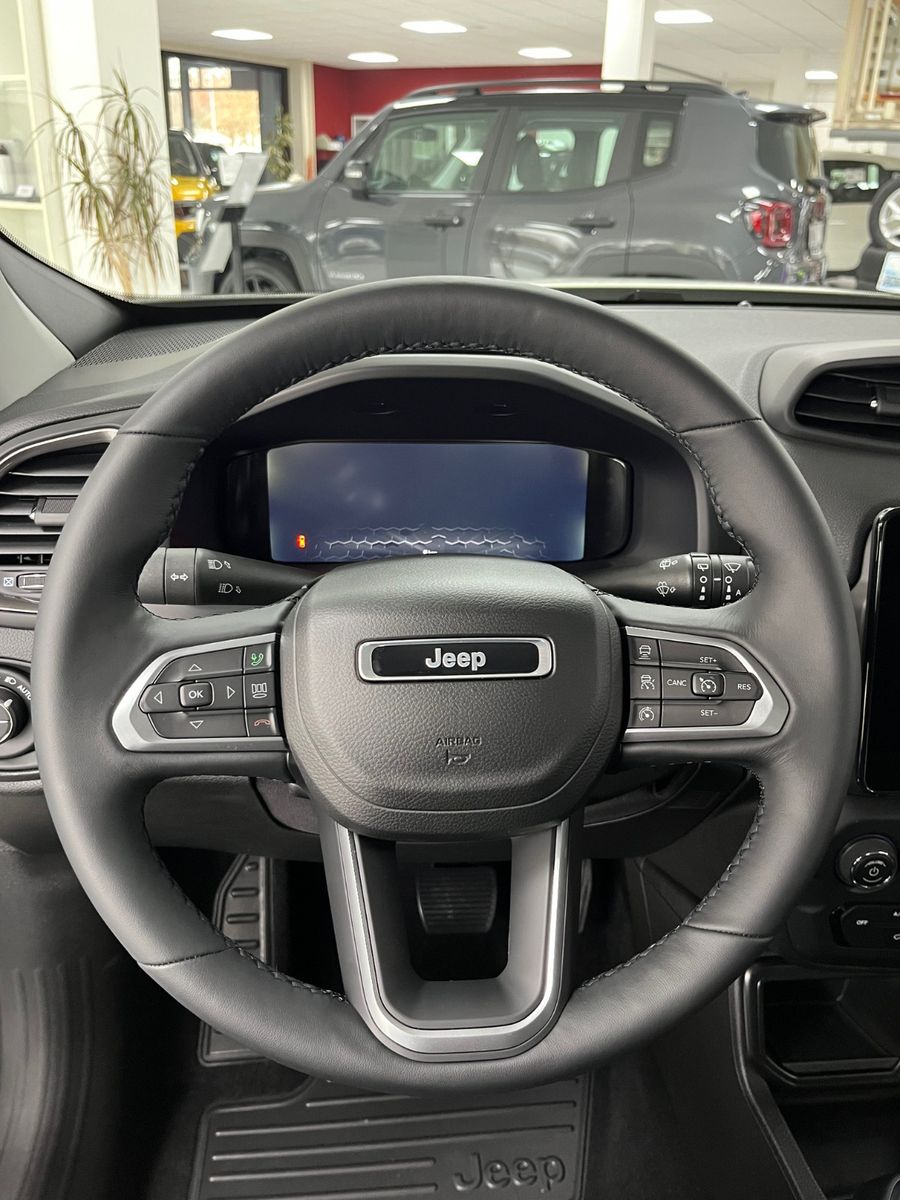 Jeep Renegade - Bild 10