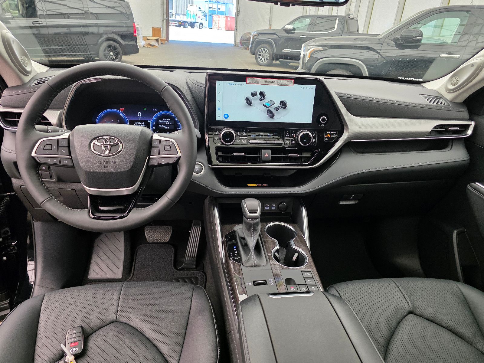 Fahrzeugabbildung Toyota Highlander Platinum T1: 59.000 EURO , Stock !!!