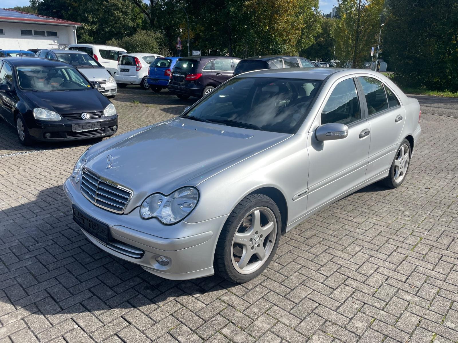 Mercedes-Benz C 180 Kompressor *AUTOMATIK *PDC* AMG-ALUFELGEN