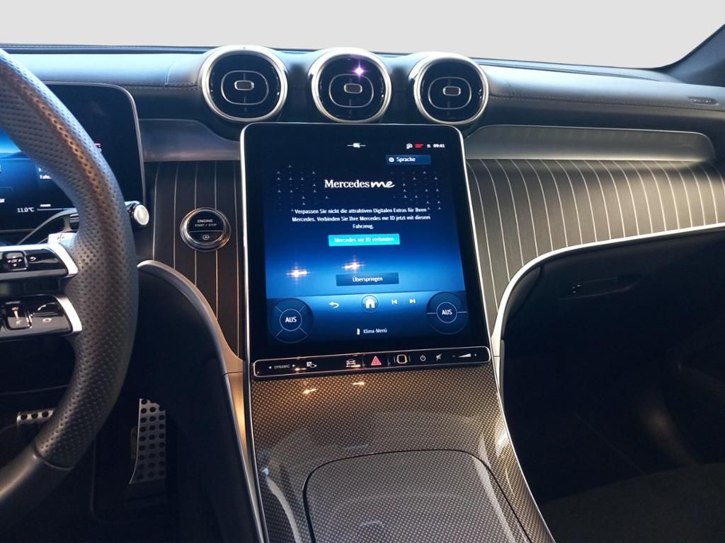 Fahrzeugabbildung Mercedes-Benz GLC 200 4MATIC AMGLine*NightPaket*Kamera*CarPLay