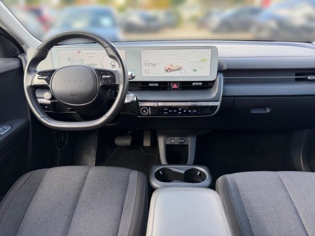 Fahrzeugabbildung Hyundai IONIQ 5 Basis Elektro +KLIMA+NAVI+PDC+RFK+RADIO+