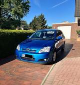 Toyota Corola - Toyota Corolla aus 2006 mit Diesel-Antrieb