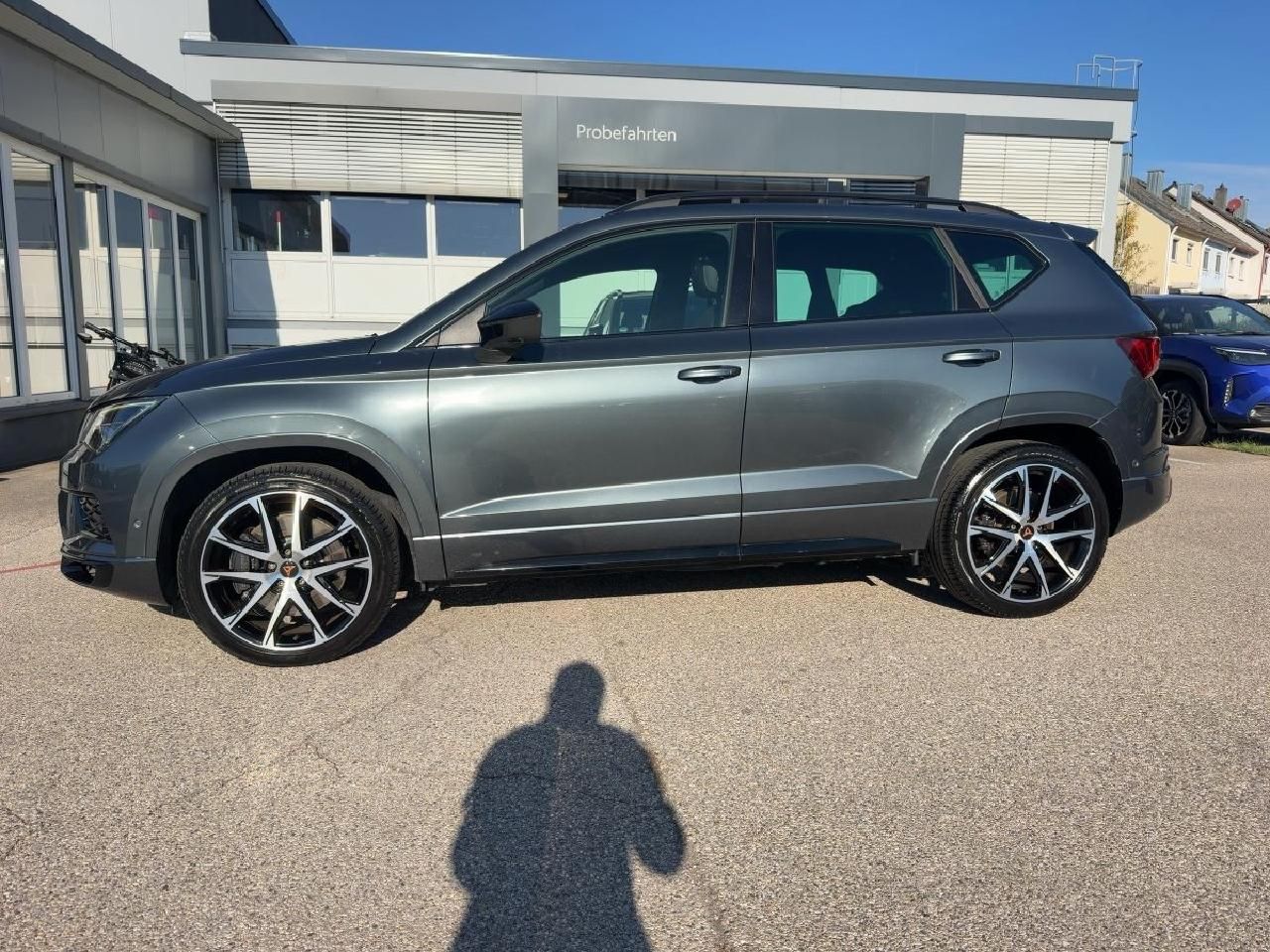 Fahrzeugabbildung CUPRA Ateca 2,0 TSI Basis 4x4 *SHZ+RKF+PDC+el.Heckklap