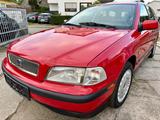 Volvo V40 1.8 * Automatik * Leder * Klima * SSD * EFH - Volvo Gebrauchtwagen von 1999