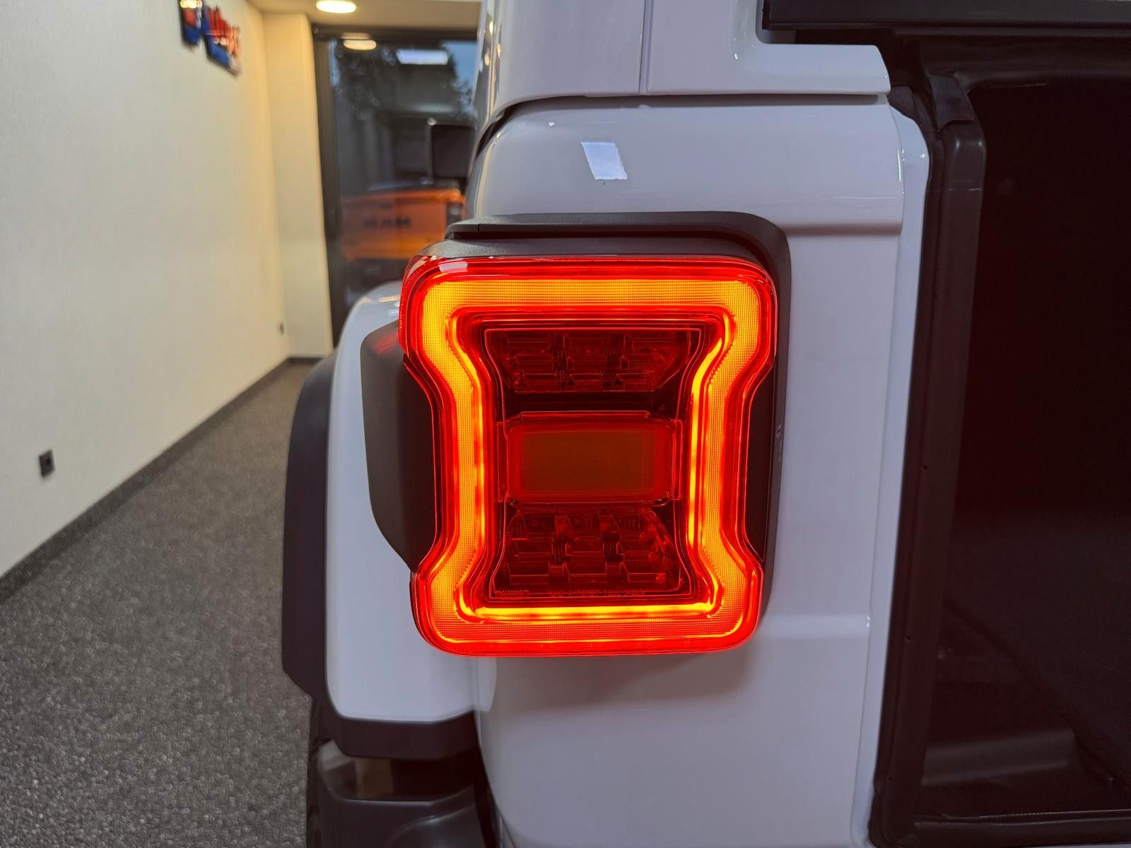 Fahrzeugabbildung Jeep VORFÜHRWAGEN RUBICON 392-6.4L V8-35"-STEEL BPR