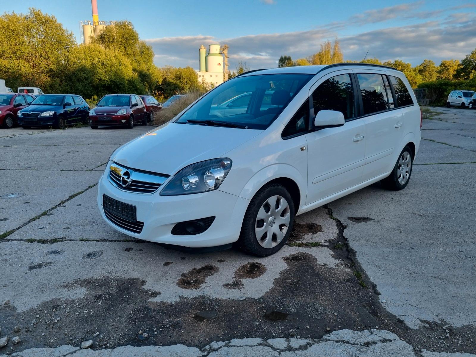 Opel Zafira B Family