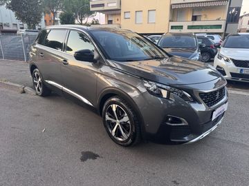 Peugeot 5008 - 2