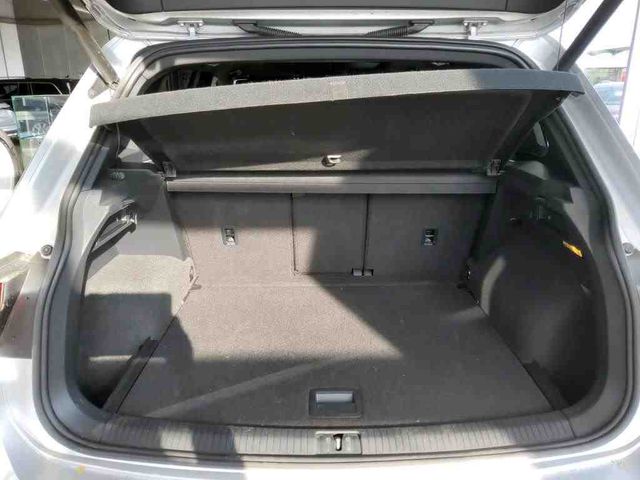 Tiguan 2.0 TDI 4M R-LINE BLACKSTYLE PANO+KAM+AHK