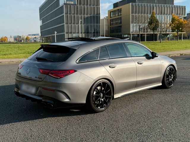 Mercedes-Benz CLA 35 AMG