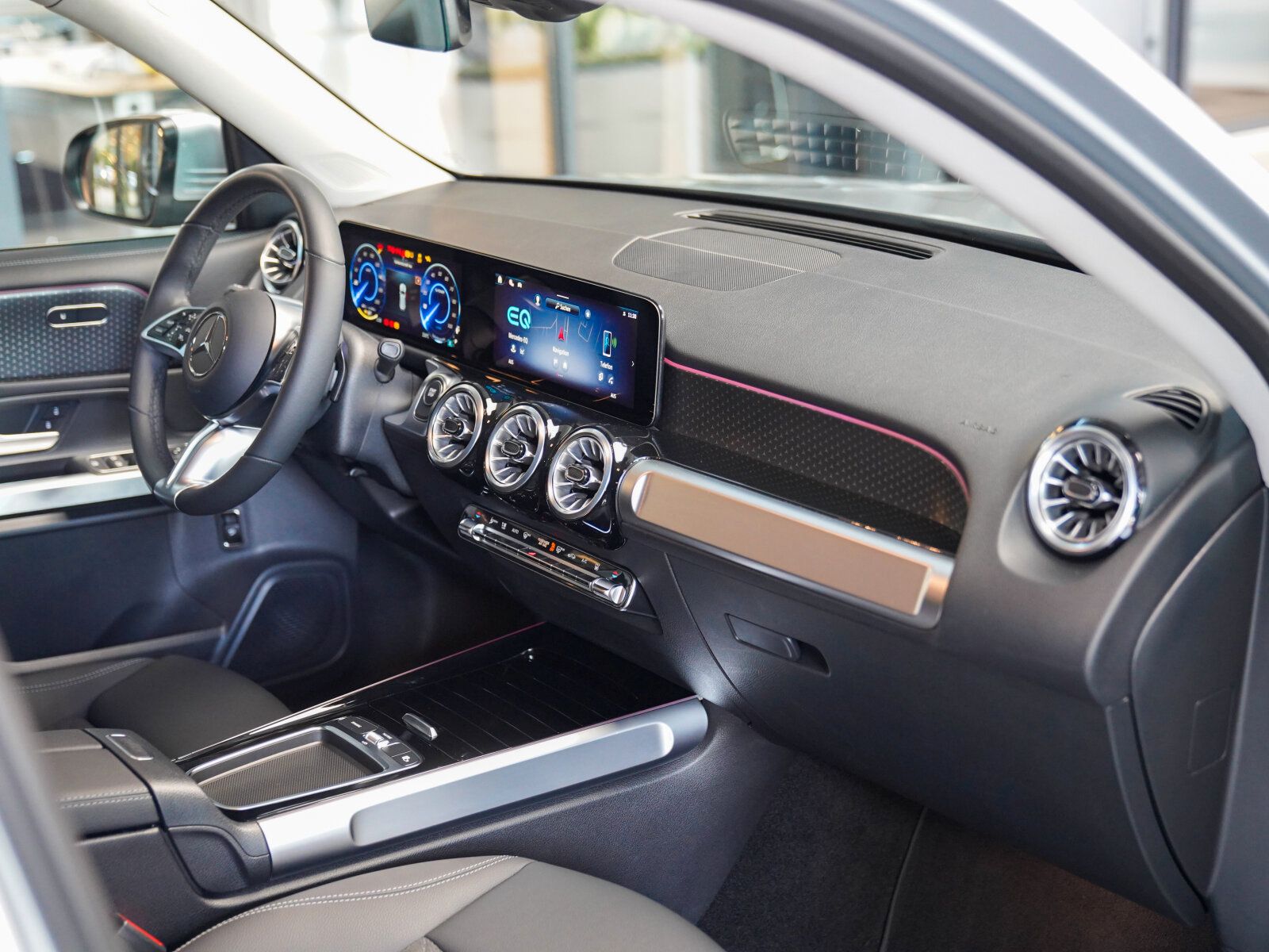 Mercedes-Benz EQB 300 4M Progressive DISTRONIC Lenkradheizung foto 7