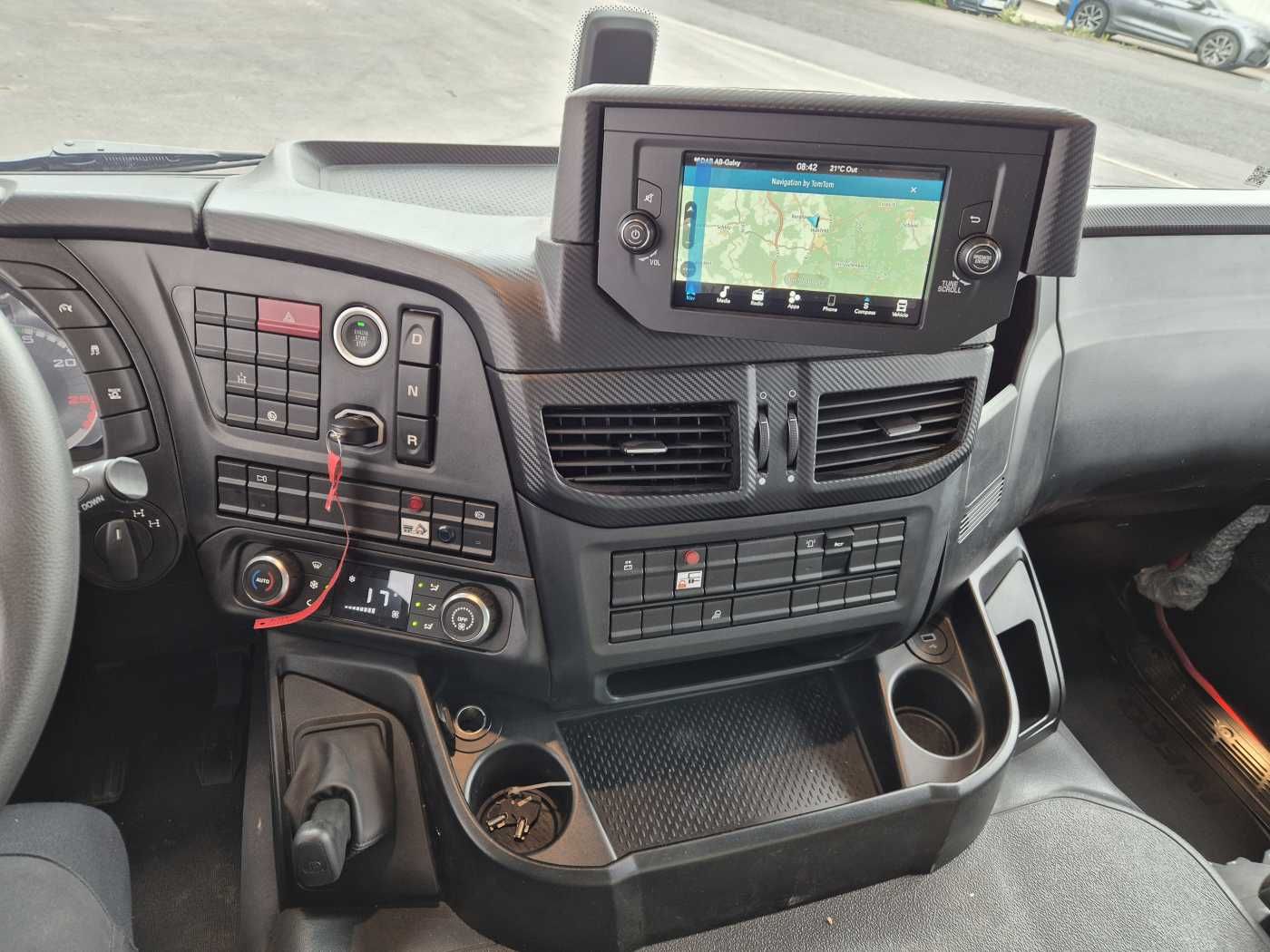 Fahrzeugabbildung Iveco X-Way AD300X48Z HR OFF 6x4 Bordmatik Intarder