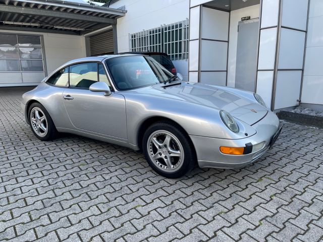 Porsche 911 / 993 Targa / perfekte Historie