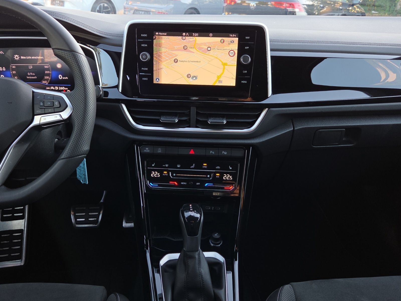 Volkswagen T-Roc - Bild 8