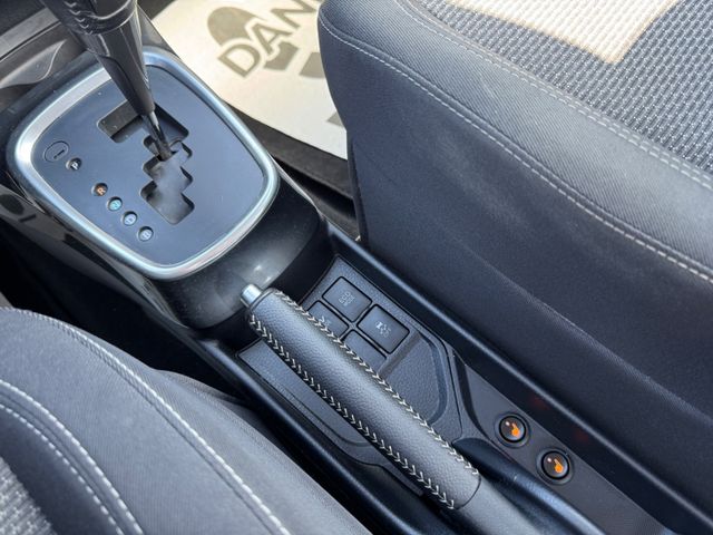 Toyota Yaris  Comfort Hybrid