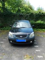 Kia Rio 1.4 Attract Attract - Kia Rio in Bonn
