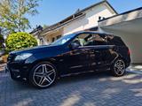 Mercedes-Benz ML 350 4MATIC AMG (Int.+Ext.), Leder, Airm, AHK