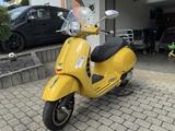 Vespa GTS 300 HPE Arrow  - VESPA GTS 300 HPE