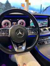 Mercedes-Benz E 200 4MATIC T Autom. - - Mercedes-Benz E 200 von privat