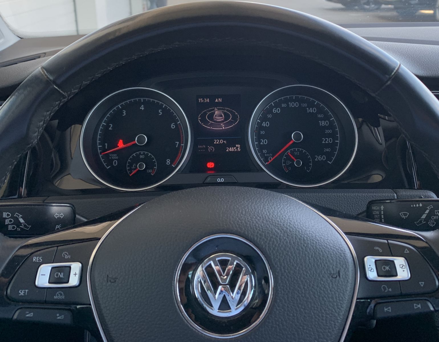 Fahrzeugabbildung Volkswagen Golf 1.2 TSI*Allstar*AHK*Tempomat*Navi*SHZ*PDC*