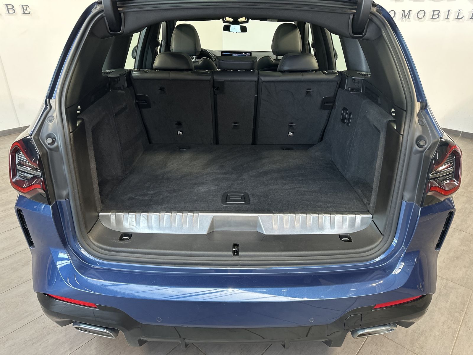 Fahrzeugabbildung BMW X3 xDrive30e M-Sport NAV+LED+PANO+ACC+KAMERA+1HD