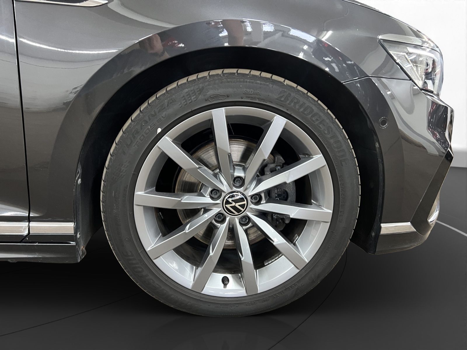 Volkswagen Passat Variant - Bild 13