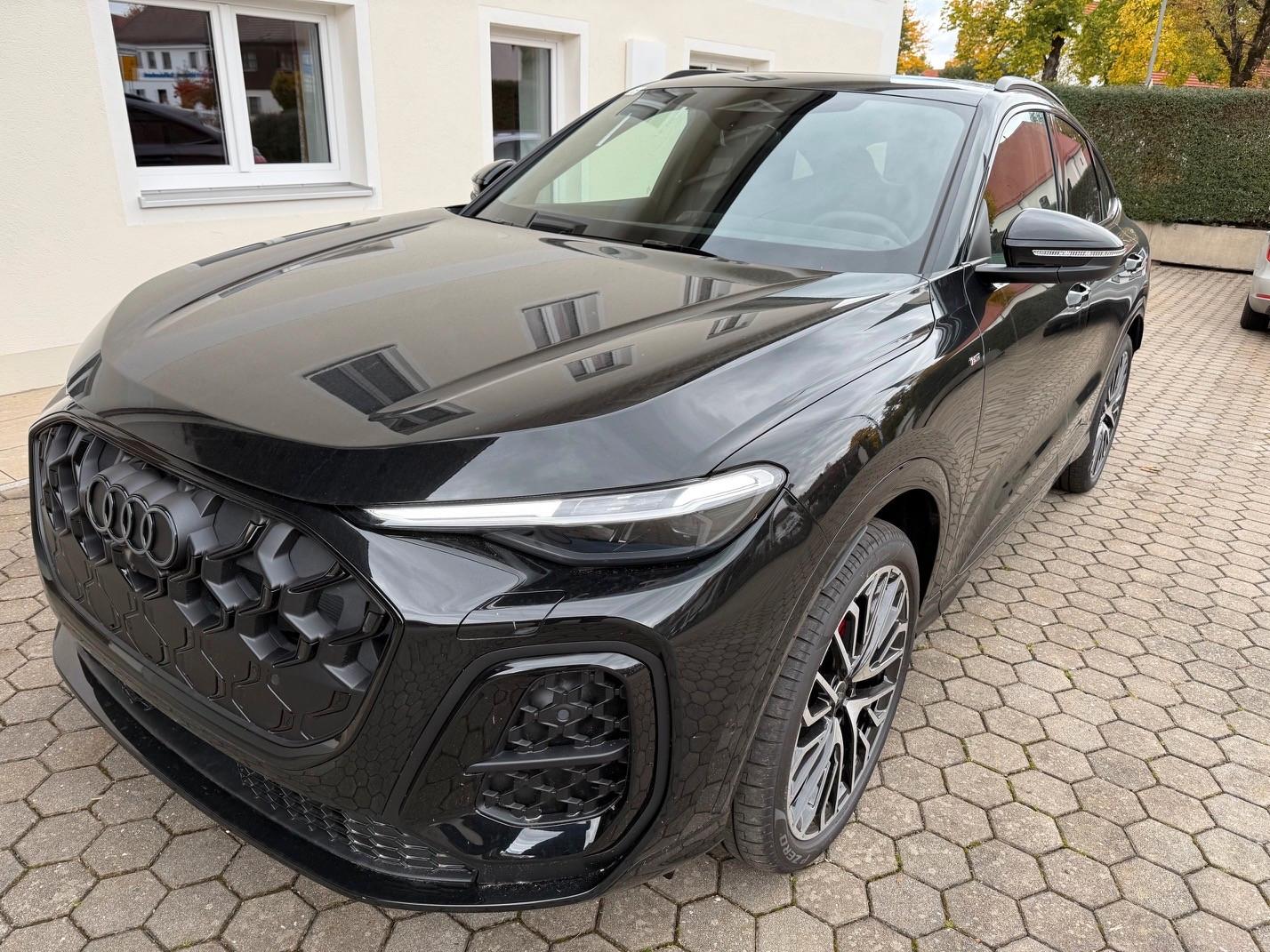 Audi Q5 SB 2.0 TDI quattro/AHK/MATRIX/Pano/HUD FULL