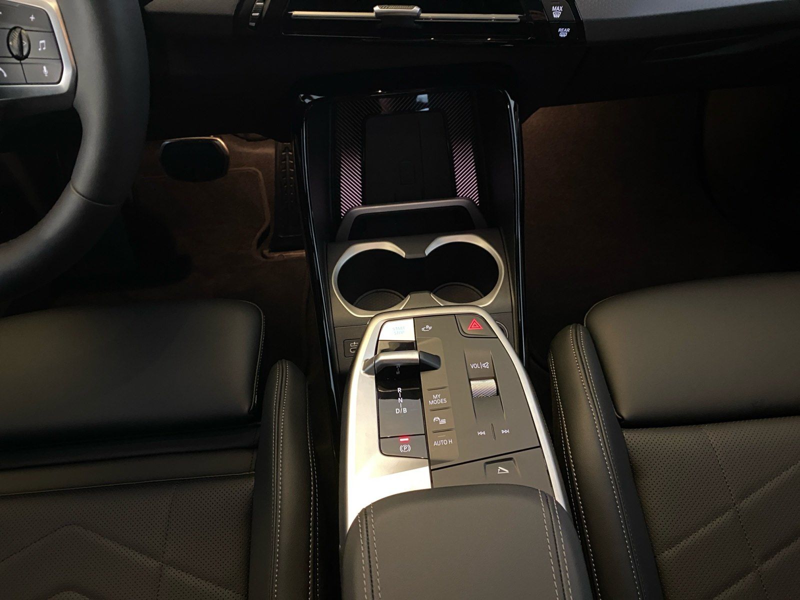 BMW iX1 - Bild 9