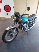 Suzuki GT 380 - SUZUKI GT 380