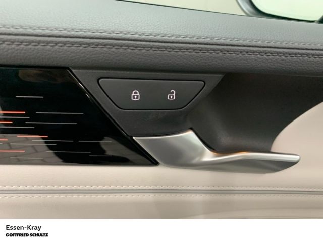 Volkswagen Passat Variant - Bild 15