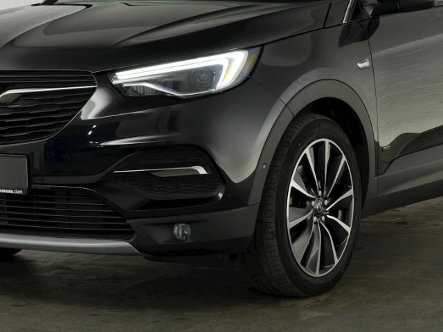 Grandland X PHEV ULTIMATE 4WD AT+LED+NAVI+360 GR