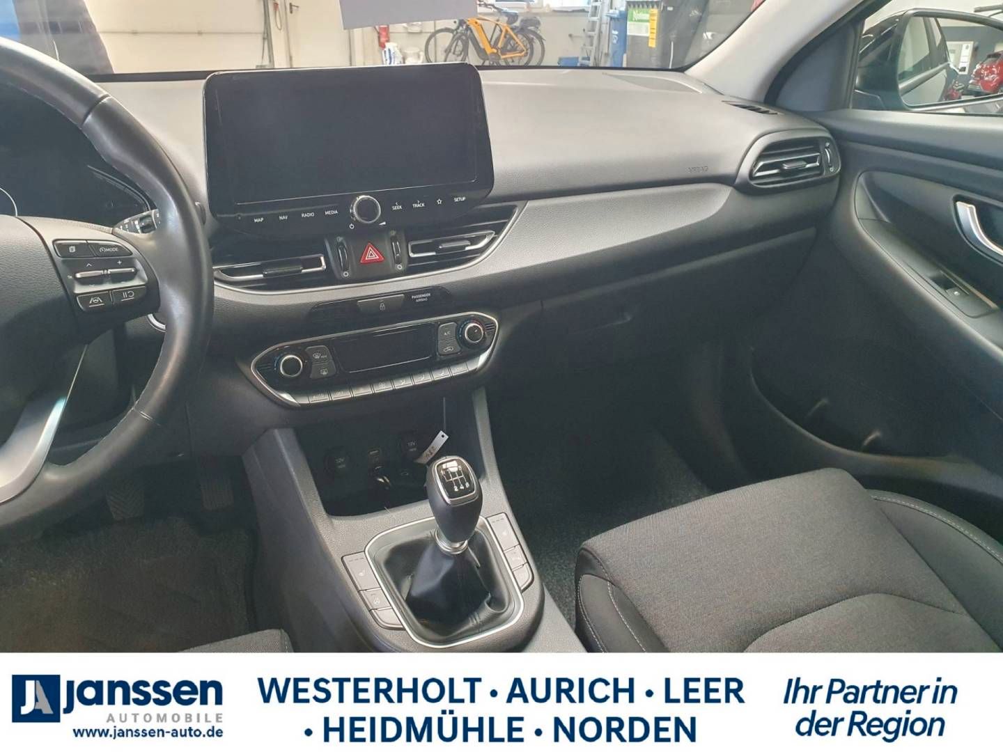Fahrzeugabbildung Hyundai i30 5-Türer Benzin Turbo Edition 30 PLUS