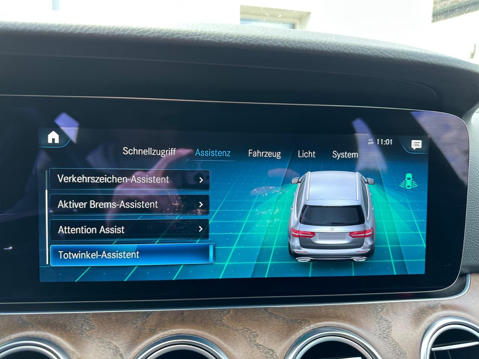 Mercedes-Benz E 300 de 9G T Avantgarde*1HAND*Leder*Virtual*Gar