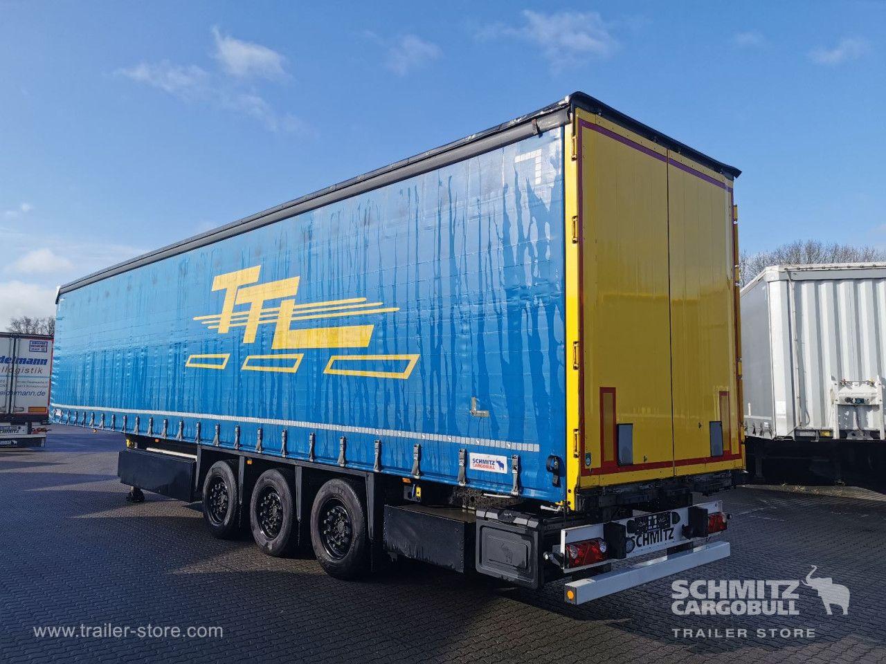 Schmitz Cargobull Curtainsider Standard Getränke
