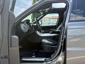 Land-Rover Range Rover Sport - 10