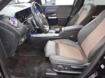 2022 Mercedes-BENZ EQB 照片 9