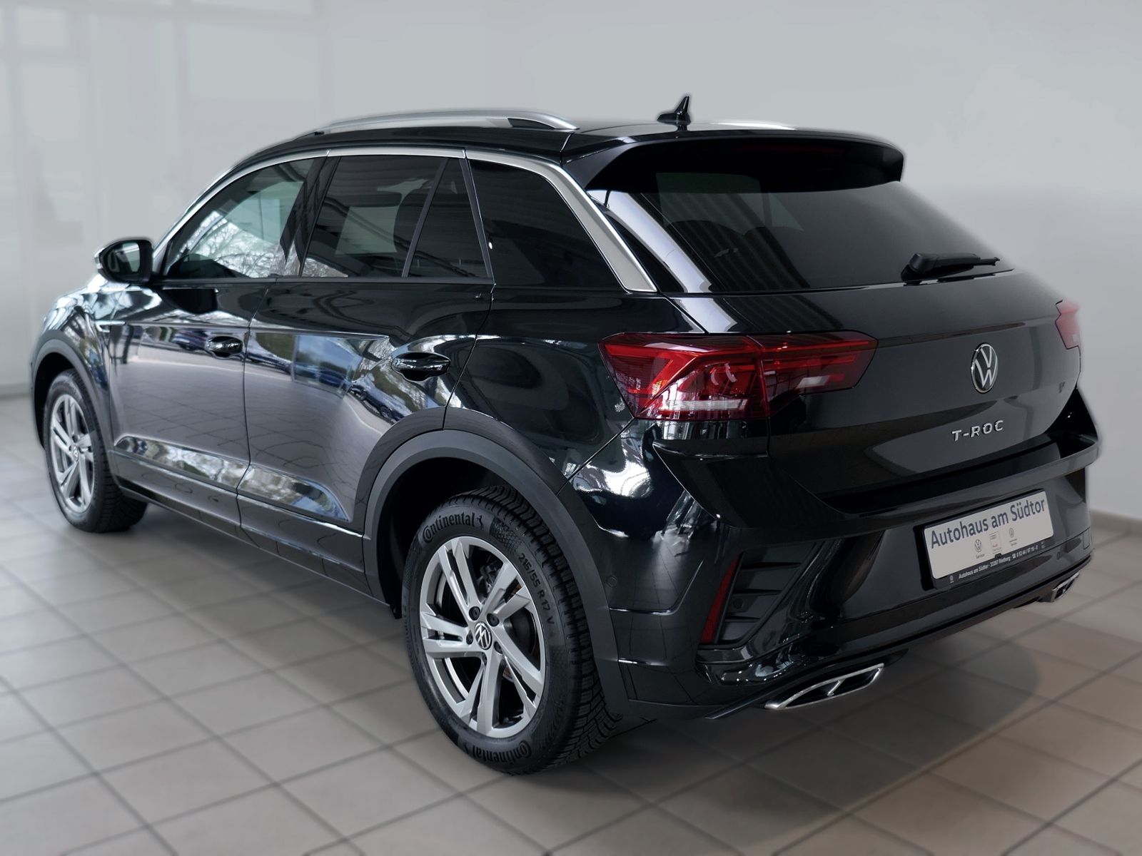 Fahrzeugabbildung Volkswagen T-Roc R-Line 1.5 TSI DSG | LED AHK RFK ACC