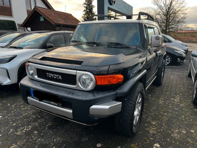 Toyota FJ Cruiser